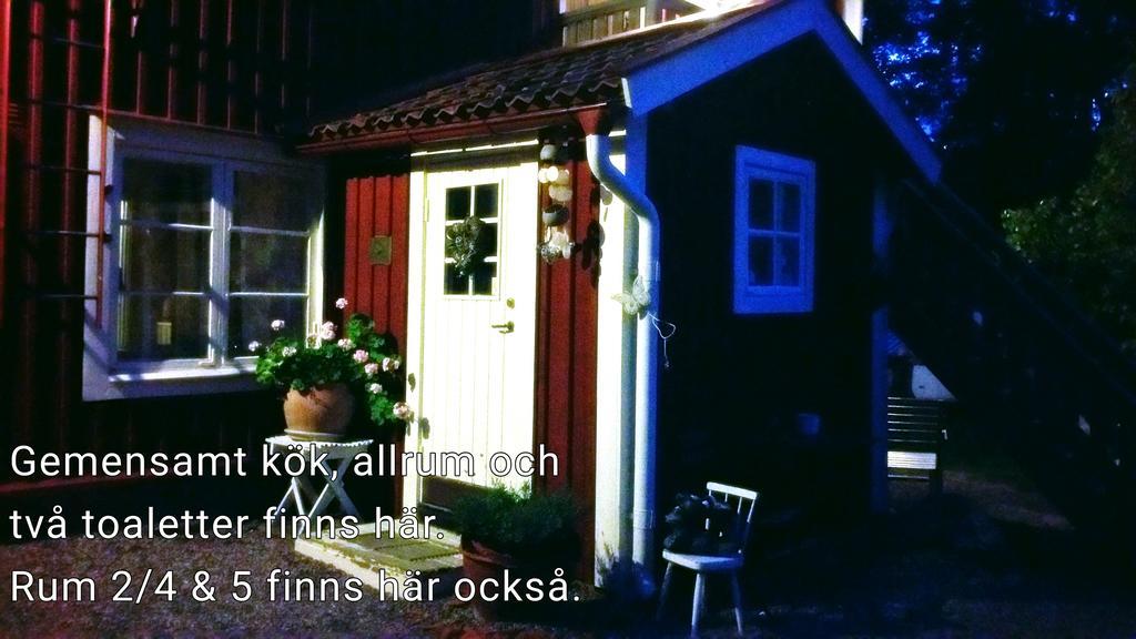 Stora Djuloe Vandrarhem Катринехолм Стая снимка