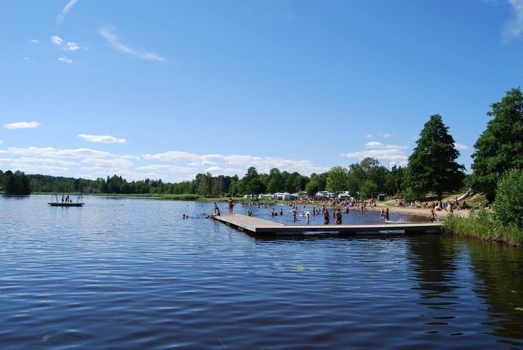 Stora Djuloe Vandrarhem Катринехолм Екстериор снимка